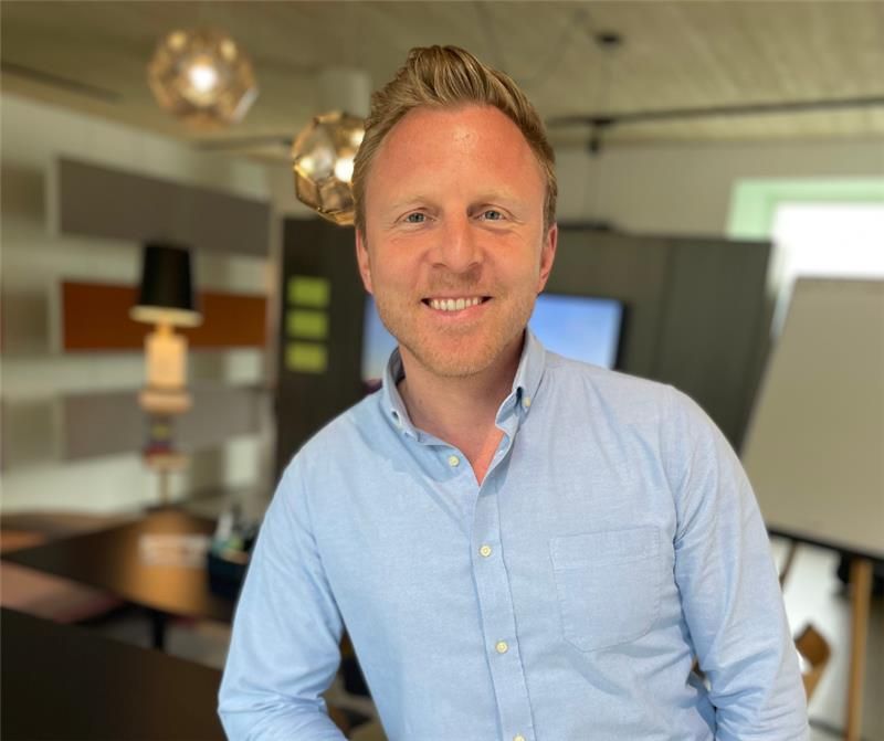 Geschäftsführer Sebastian Thies wirft einen Blick in die Zukunft der Büroarbeit.