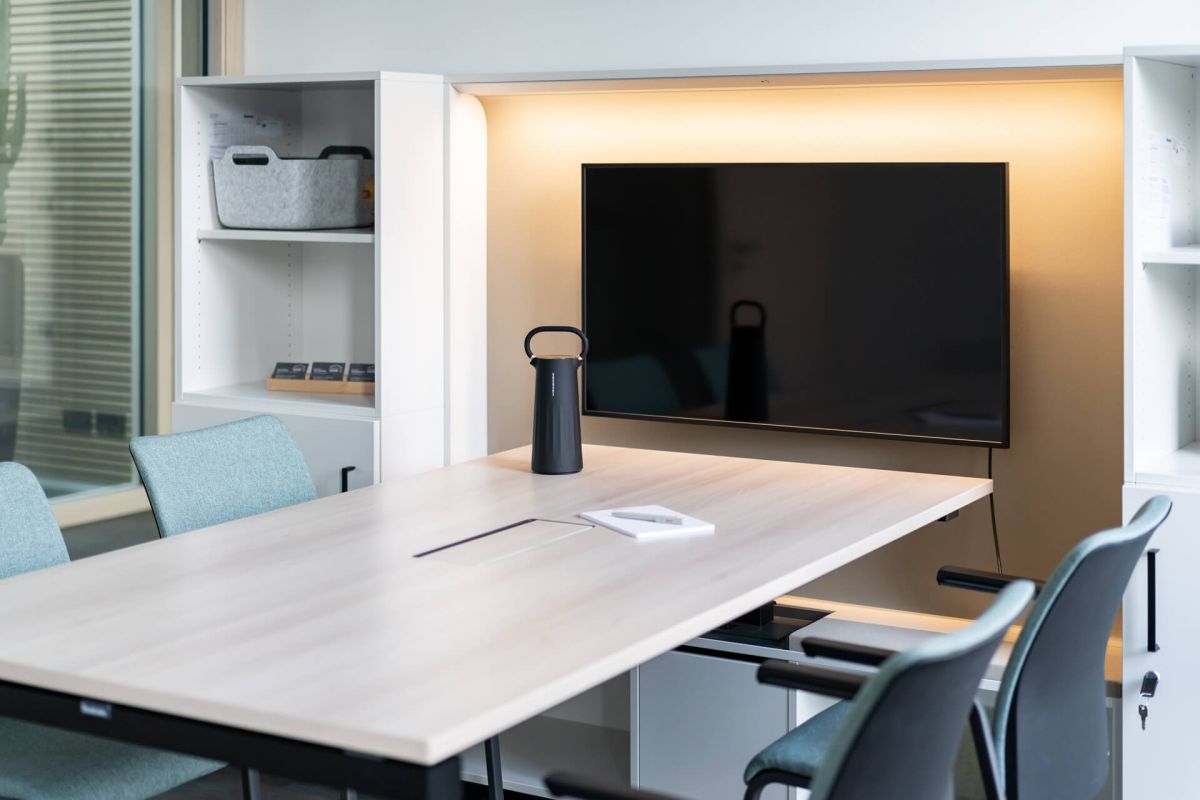 Ein Bereich für Teamwork. Ideen können dank der Medientechnik leicht und schnell geteilt werden