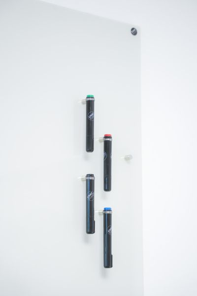 Accessories runden ein hochwertiges und und funktionales Arbeitsraumkonzept ab