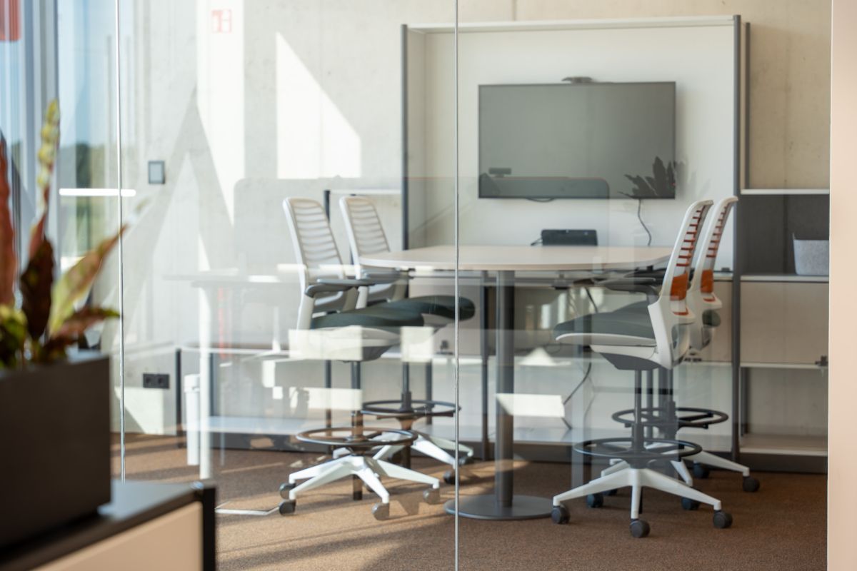 Das innovative Arbeitsraumkonzept bietet neue Arbeitsformen für unterschiedliche Anwendungsbereiche